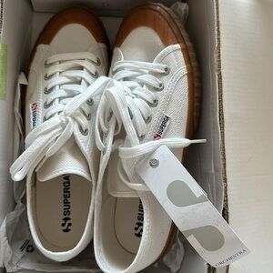 NWT IN BOX! SUPERGA sneakers — 2630 stripe | white/gum